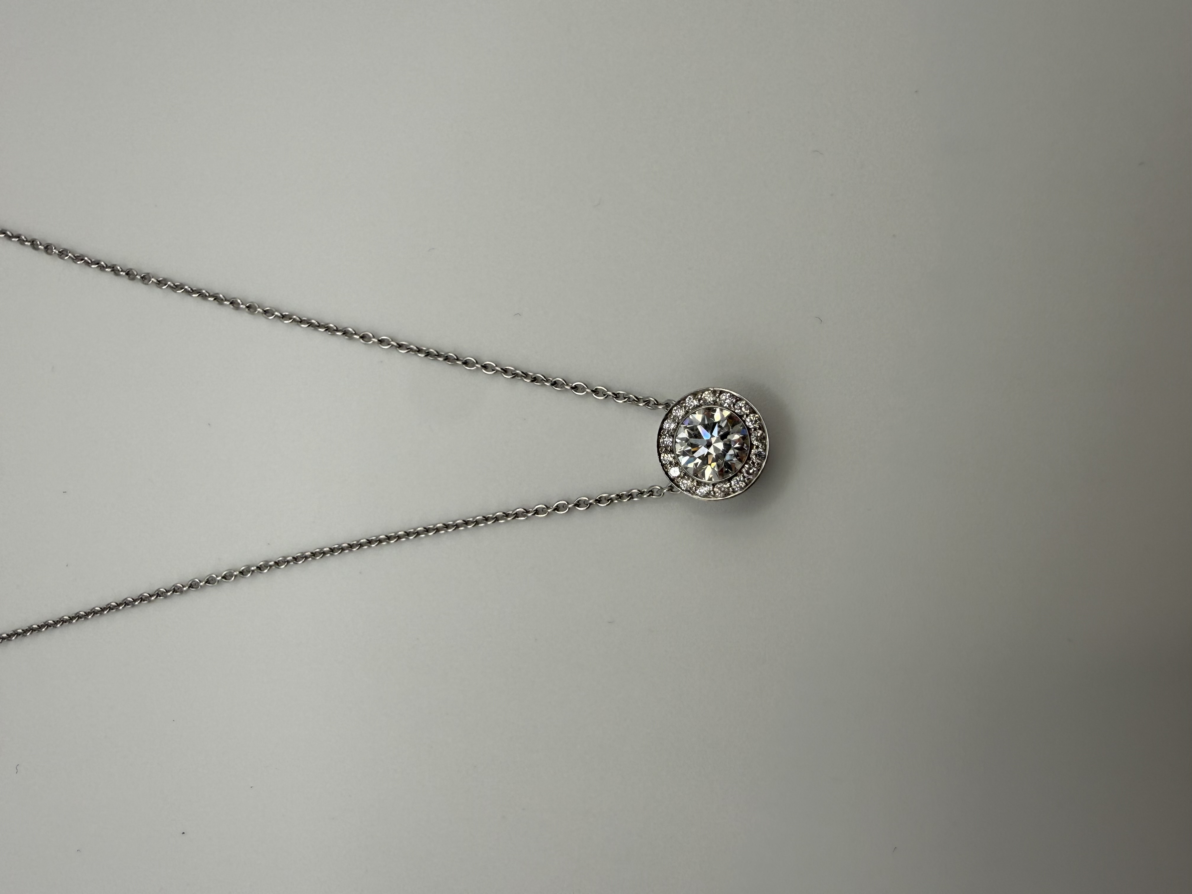 Kette mit Brilliant Halo Anhänger Weißgold 750 Diamanten