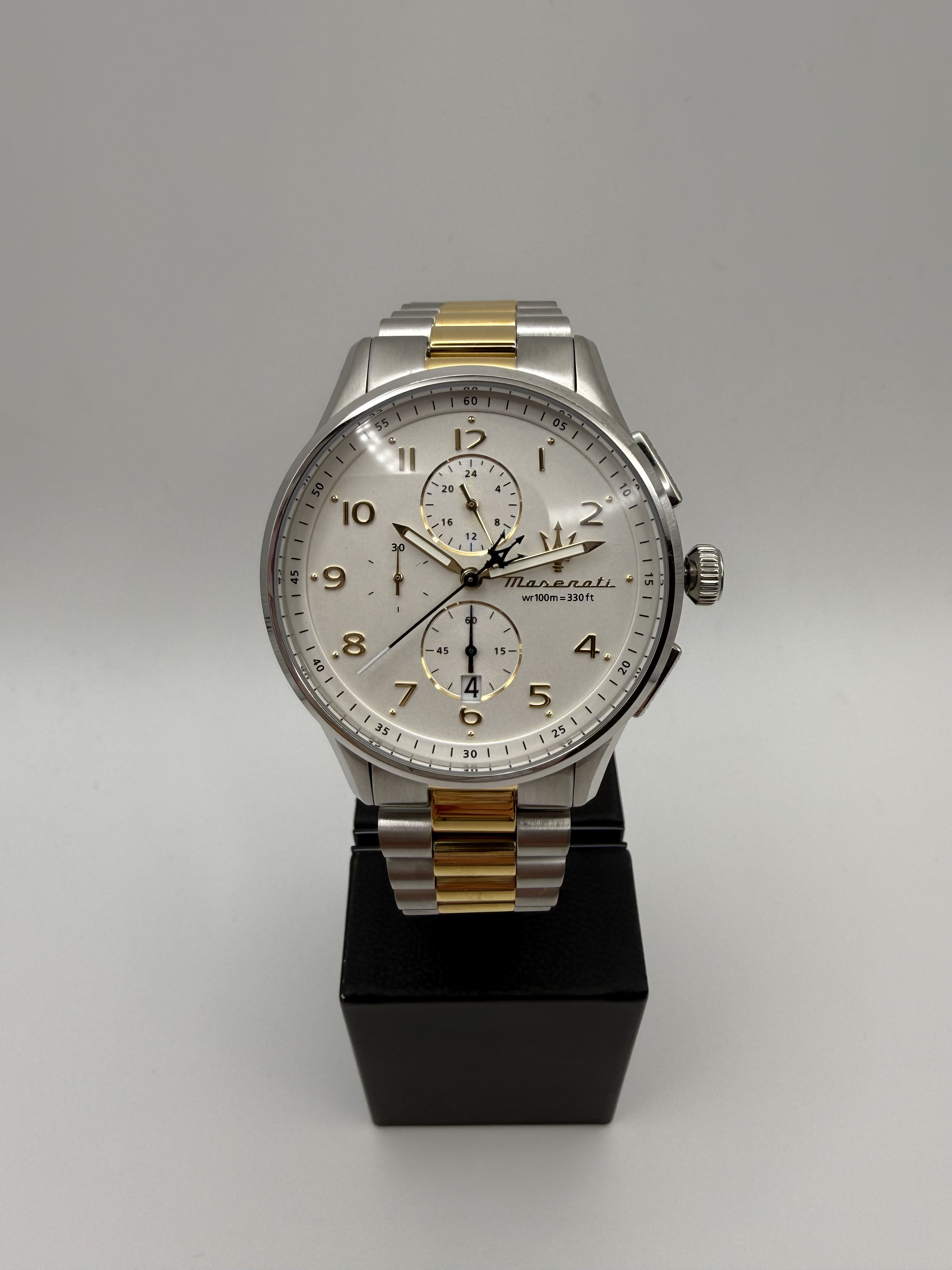 Maserati Herrenuhr Chronograph weißes Zifferblatt Bicolor Stahl Gold Armband