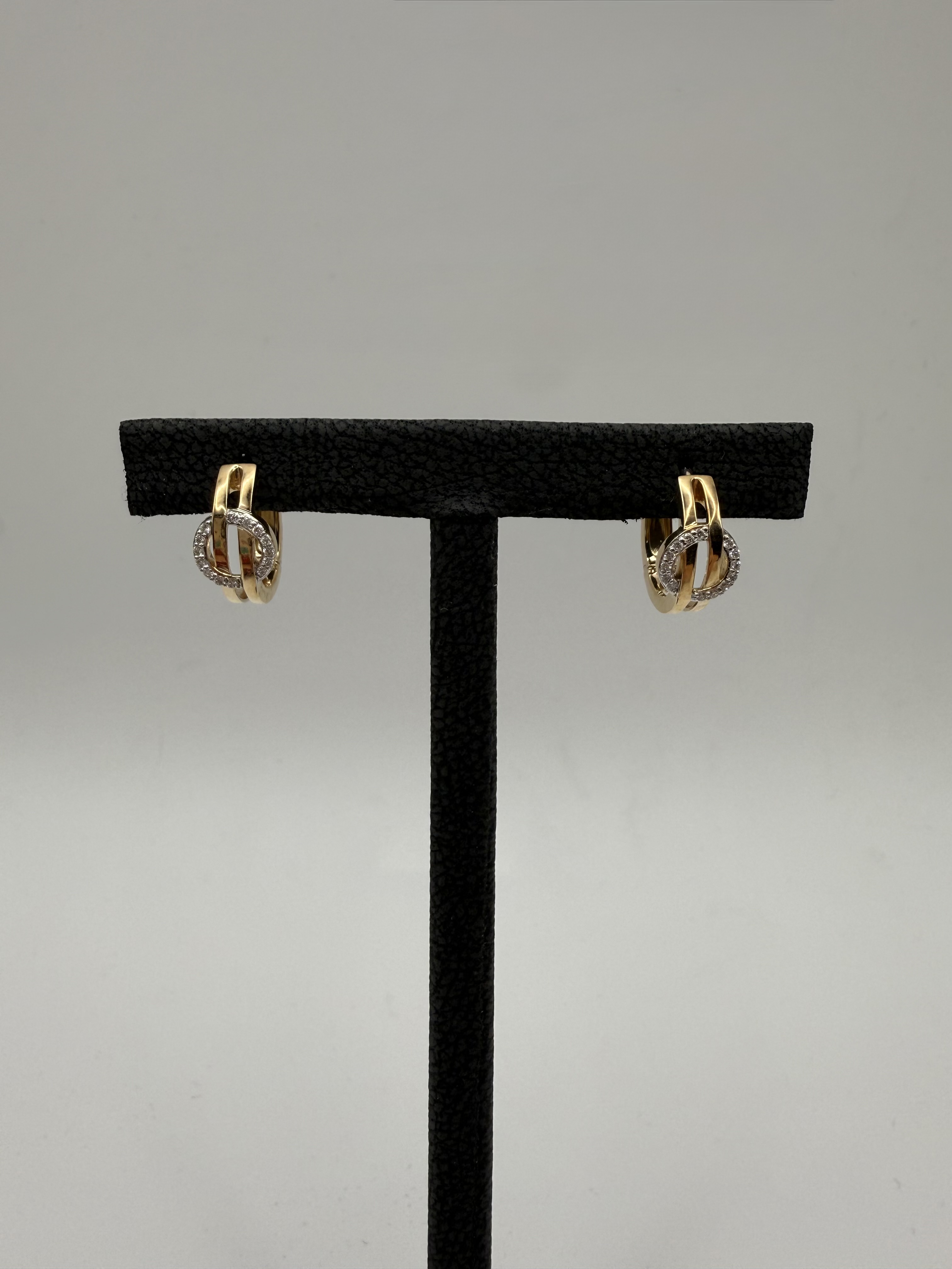 Creolen 585 Gelbgold mit Diamanten verschlungenes Design