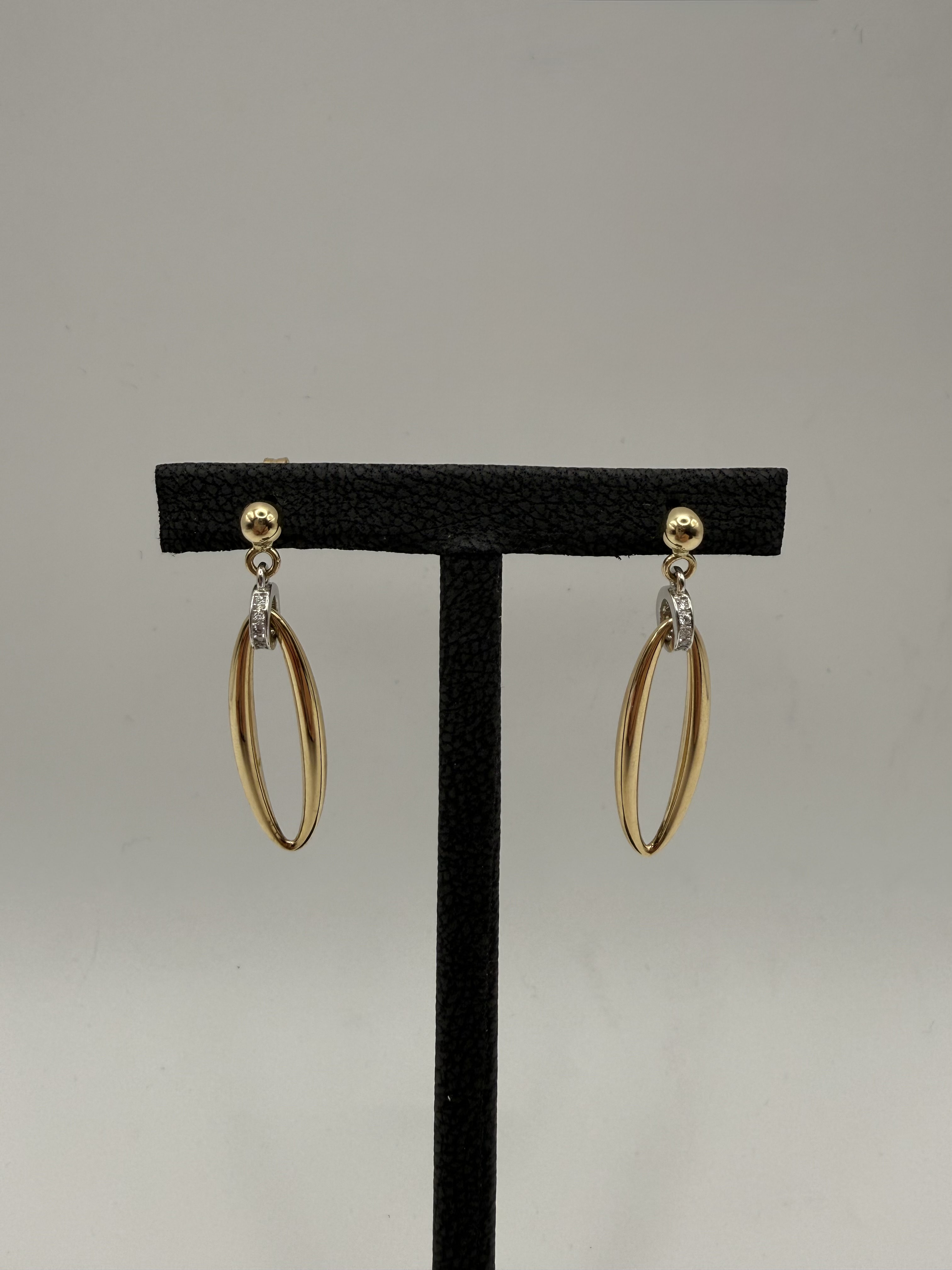 Ohrhänger 585 Gelbgold und Weißgold mit Diamanten ovales Design